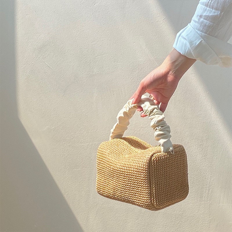 Tas Selempang Wanita Tas Cewek Slingbag Straw Bag JS 8905