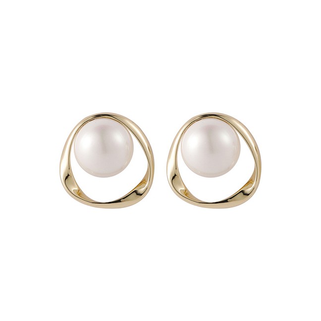 LRC Anting Tusuk Fashion Gold Color Pearl Geometric Alloy Earrings P89111