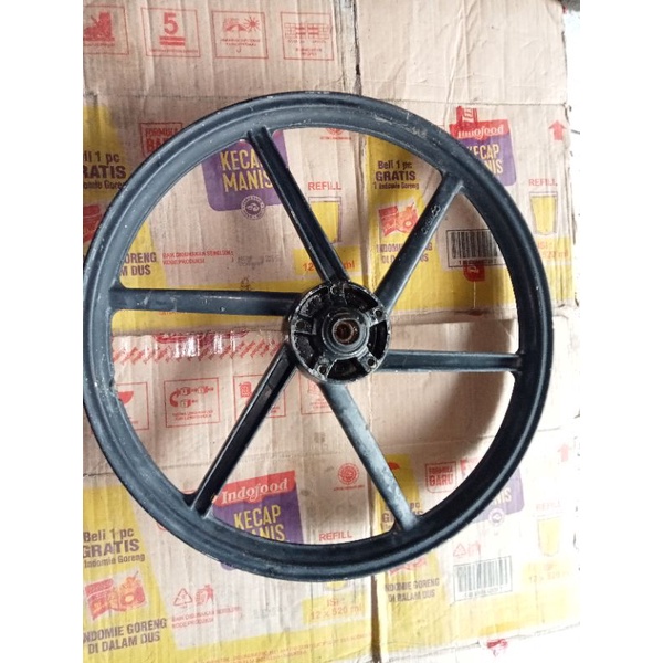 velg depan supra lama yang cakram bintang 6.barang second yang kw.