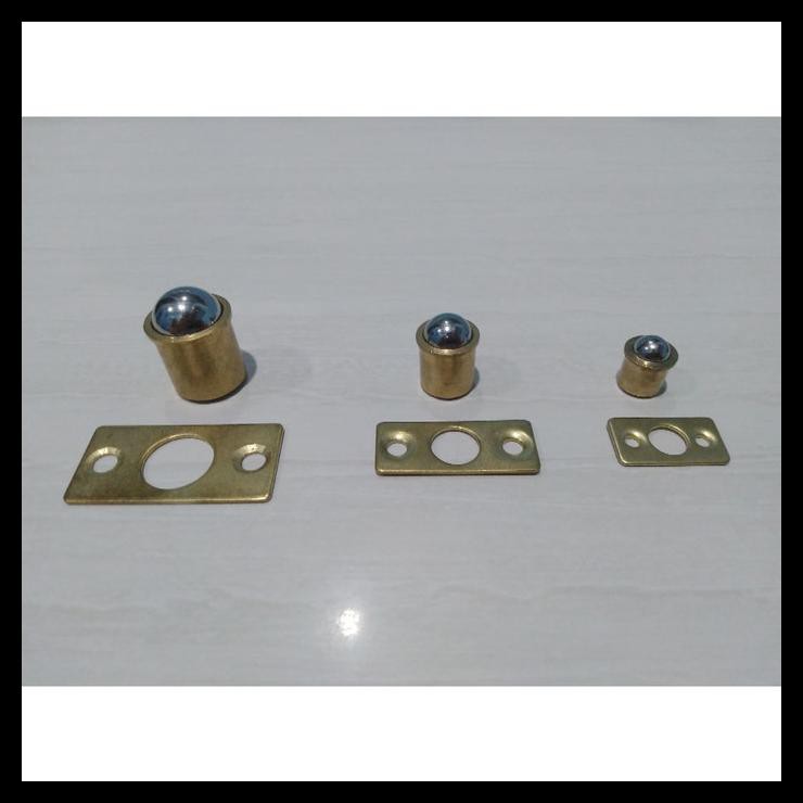 16.5Mm Mata Ayam Kuningan Tanam Pelor Ball Catch Pengait Pintu Lemari