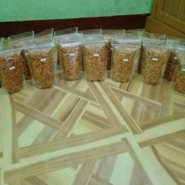 

Makaroni cipruk