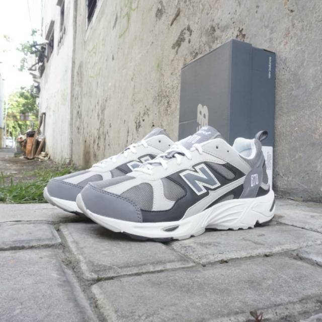 new balance 878 men gold