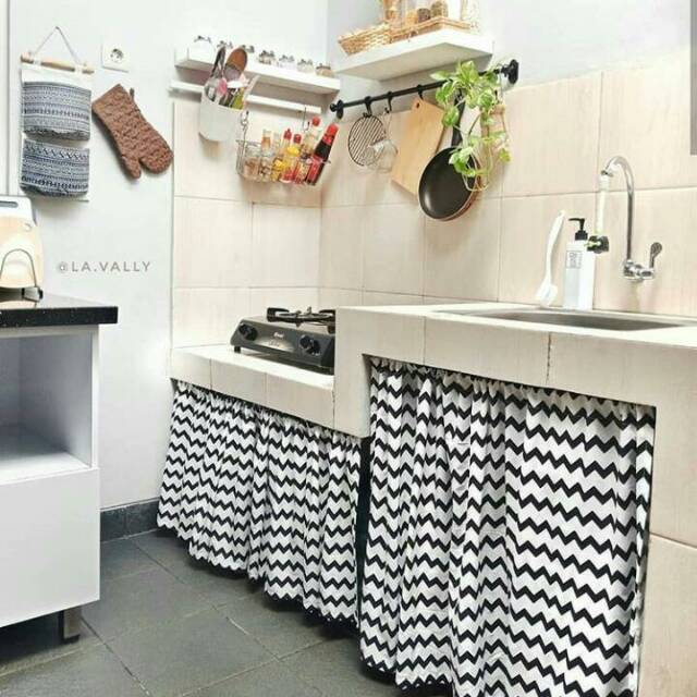 Gorden kolong meja dapur motif retro