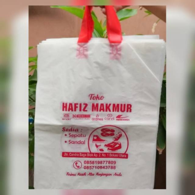 

KANTONG PLASTIK HD/Handle UKURAN 30x40 cm SABLON 1 Warna 2 Sisi