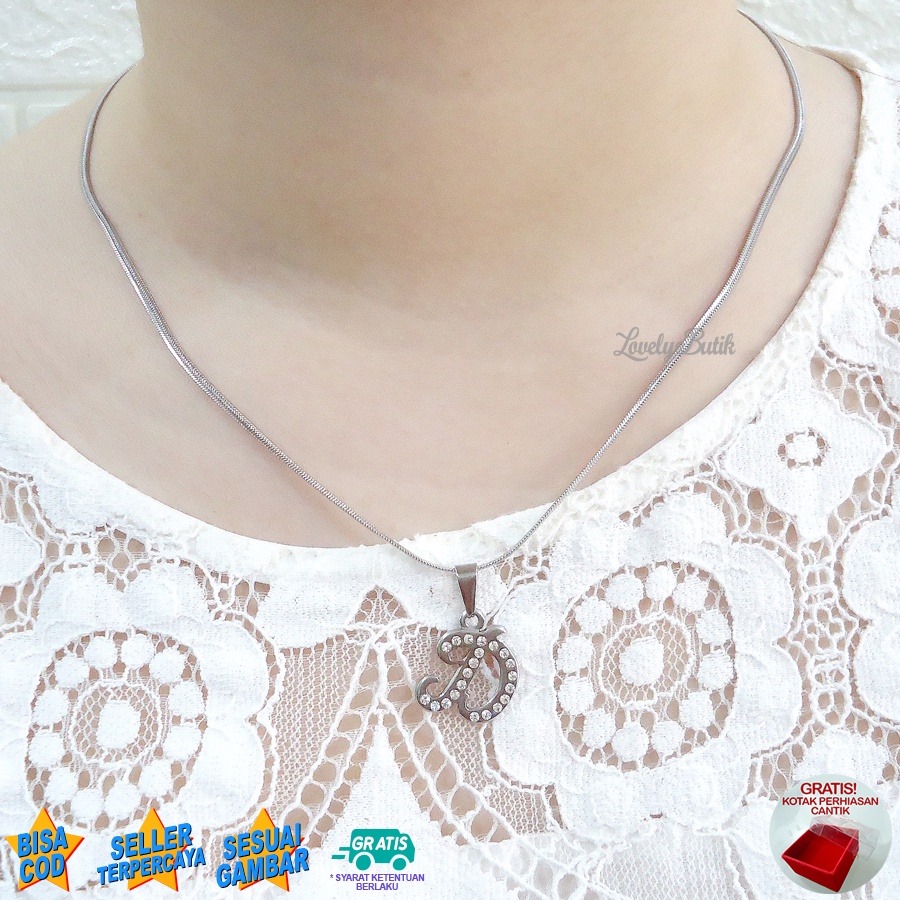 Lovelybutik - Kalung Inisial Huruf Titanium anti karat Kalung hurup Abjad Alphabet Ins D Klasik Bonus Kotak Perhiasan