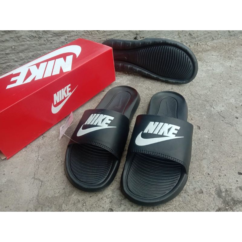 sandal nike benassi sandaljepit sandal slipon