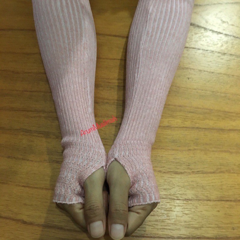 Handsock manset lengan jempol rajut