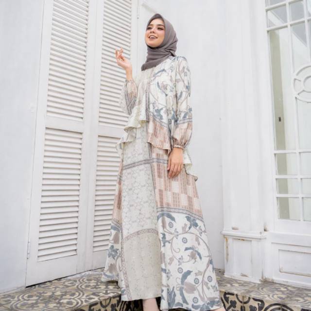 Wearing Klamby Rumi Dress