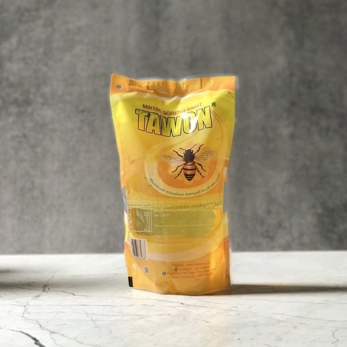 

Minyak Goreng 500 ml - Cap Tawon (Mracang Market)