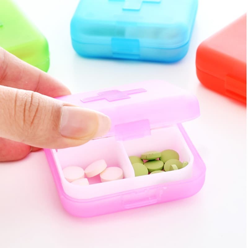 Kotak Obat Mini 4 sekat Pill Box Case Tempat Penyimpanan Obat