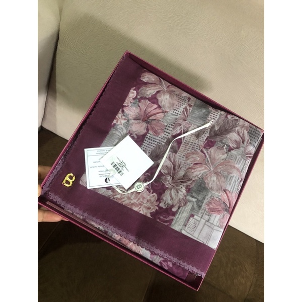 Pl The malaya Series Button Scarves