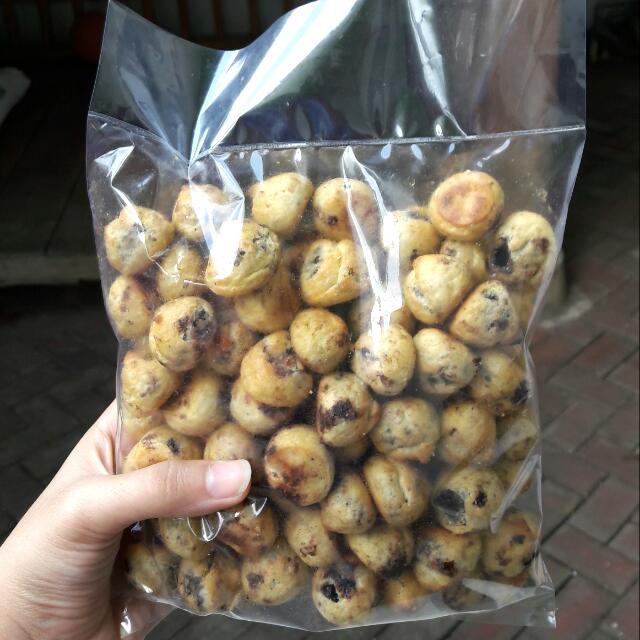 

Camilan Roti Sus Coklat / Sus Kering murah isi 100 gr