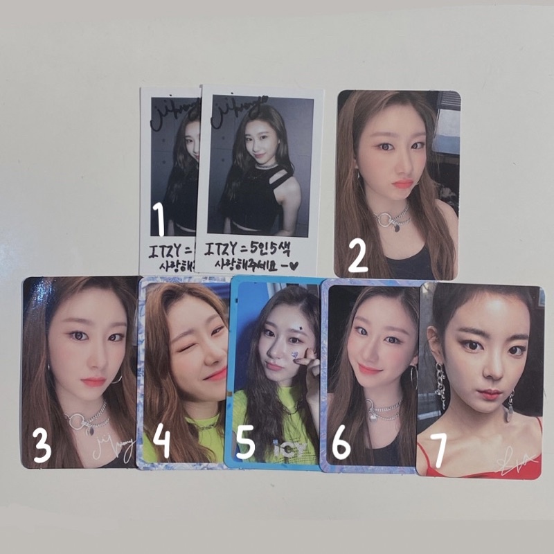 itzy chaeryeong yeji icy photocard