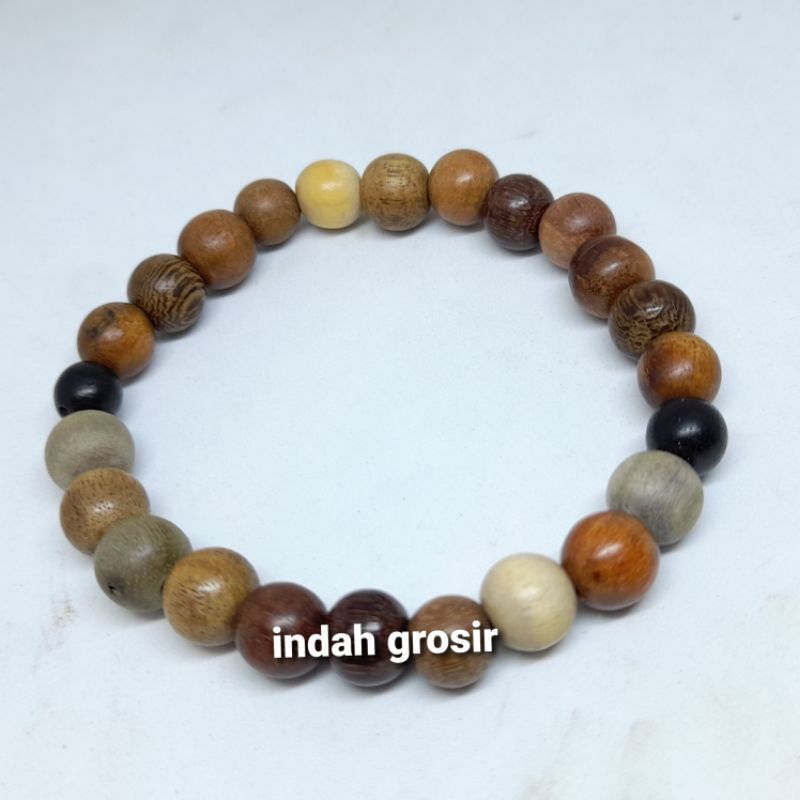 gelang kayu bertuah 13macem 8mm isi 26butir