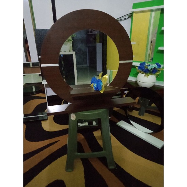 cermin hias sultan minimalis hpl