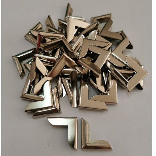 

new produk pojokan kitab / 4 biji. pengaman siku protector bisa cod,bergaransi