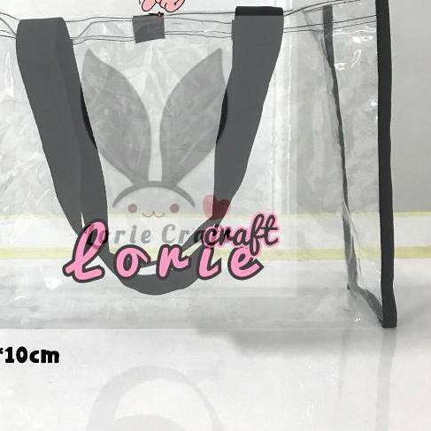 

➥ Tas Mika Transparan Hitam / Resleting 40x30x10cm muat buka A3 Polos tanpa Sablon ☇