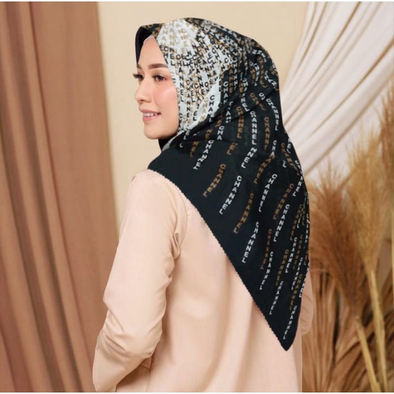 Terbaru !! Hijab Voal Segiempat Motif Chane Putih Hitam Kerudung Segiempat Voal Jilbab Voal