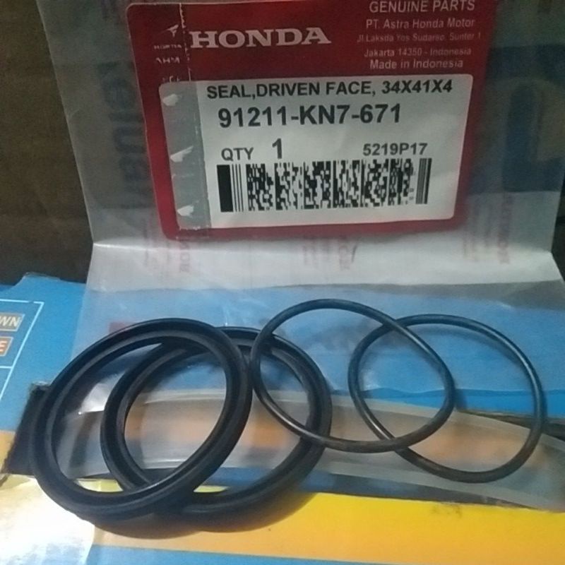 Seal pully Honda vario