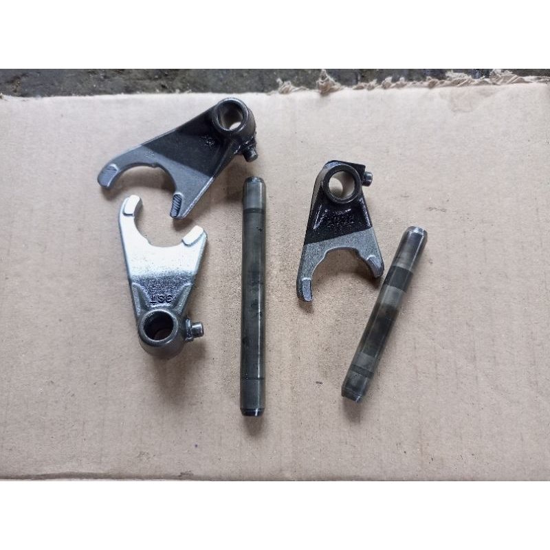 Cakar Rasio Rx king taun muda