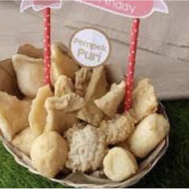 

✰zke✧ *Terlaku* Pempek hamper less salt !.