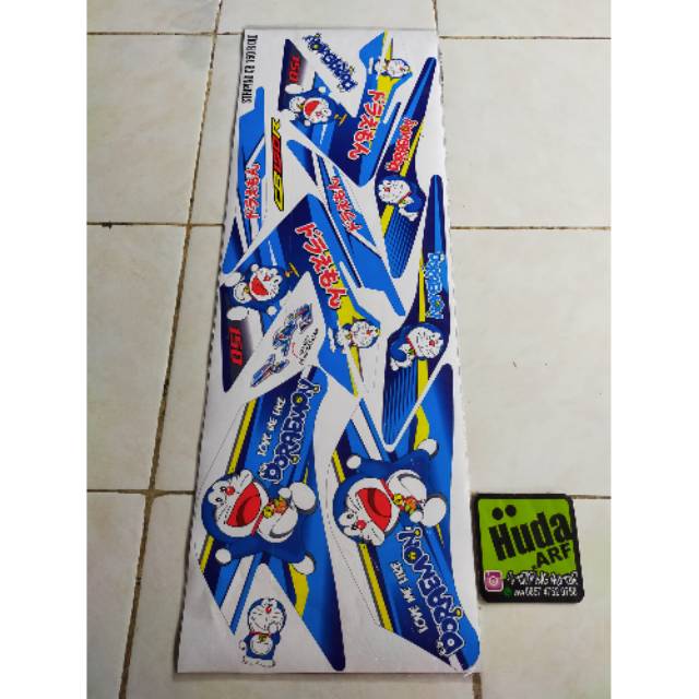 Striping sticker decal variasi HONDA CB150R old lama "DORAEMON" biru-hitam-kuning-pink-merah