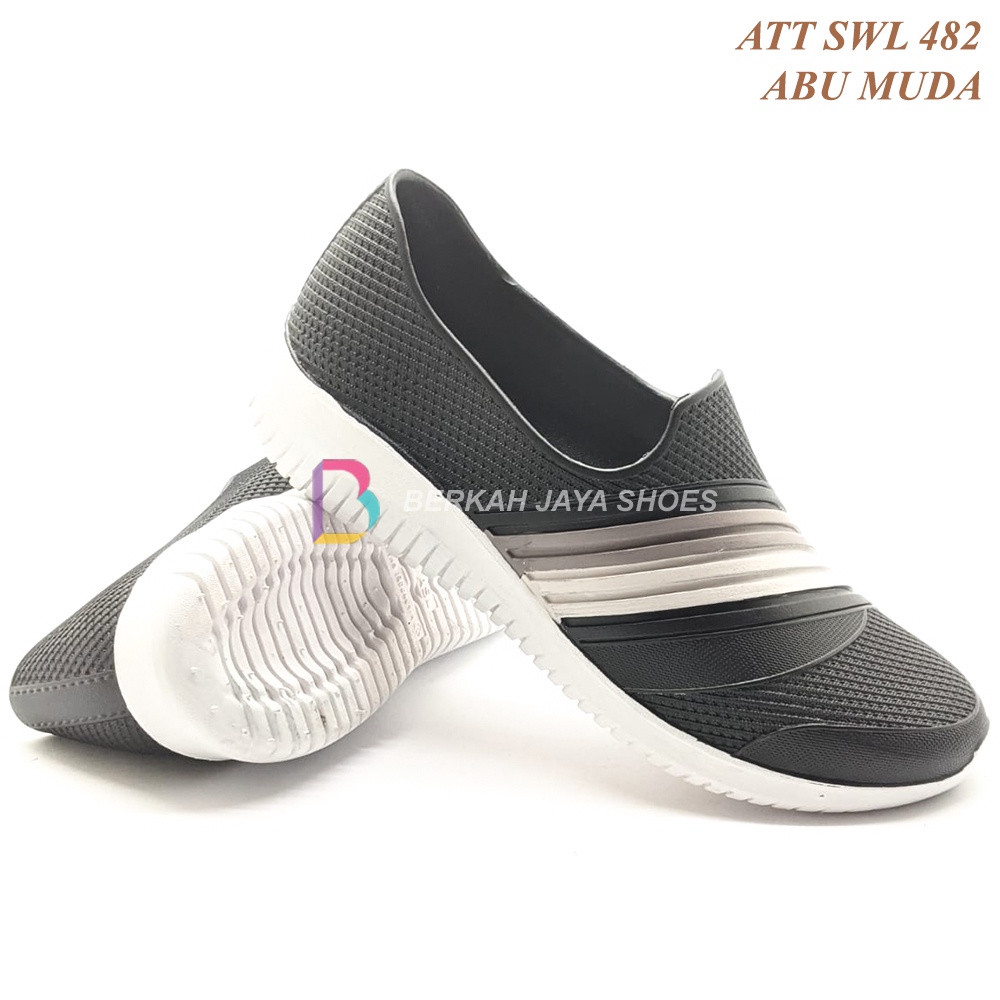 Sepatu Karet Wanita - Sepatu Karet ATT SWL 482 - Sepatu Wanita Karet Slip On Anti Air