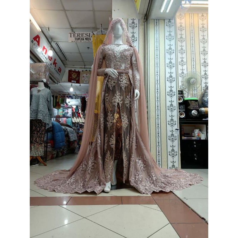 GAUN SLIM BEREKOR MODERN//GAUN WEDDING MEWAH//GAUN