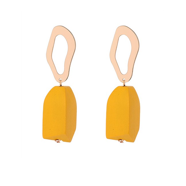 LRC Anting Tusuk Fashion Irregular Shape Decorated Earrings