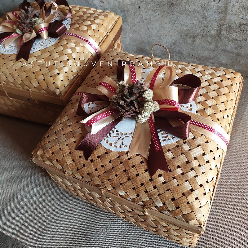 SOKASE HIAS PREMIUM PITA / sokase bambu / box seserahan / besek hampers / kotak hantaran/ besek kaki