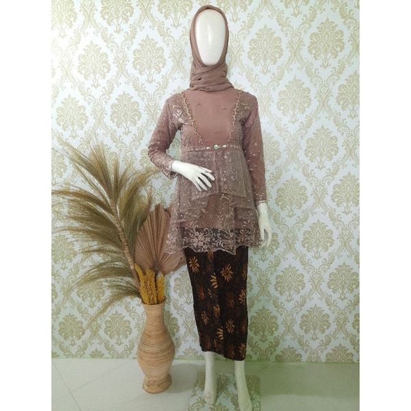 SET KEBAYA MODERN/KEBAYA MALIKA