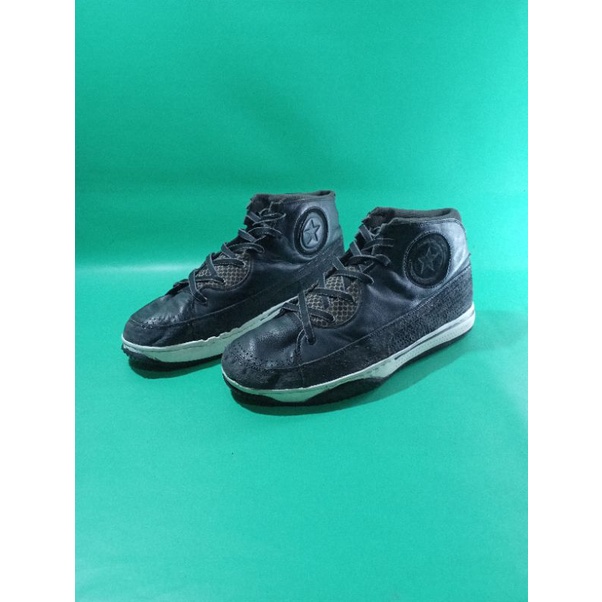 sepatu sneakers converse mid ori 46.5
