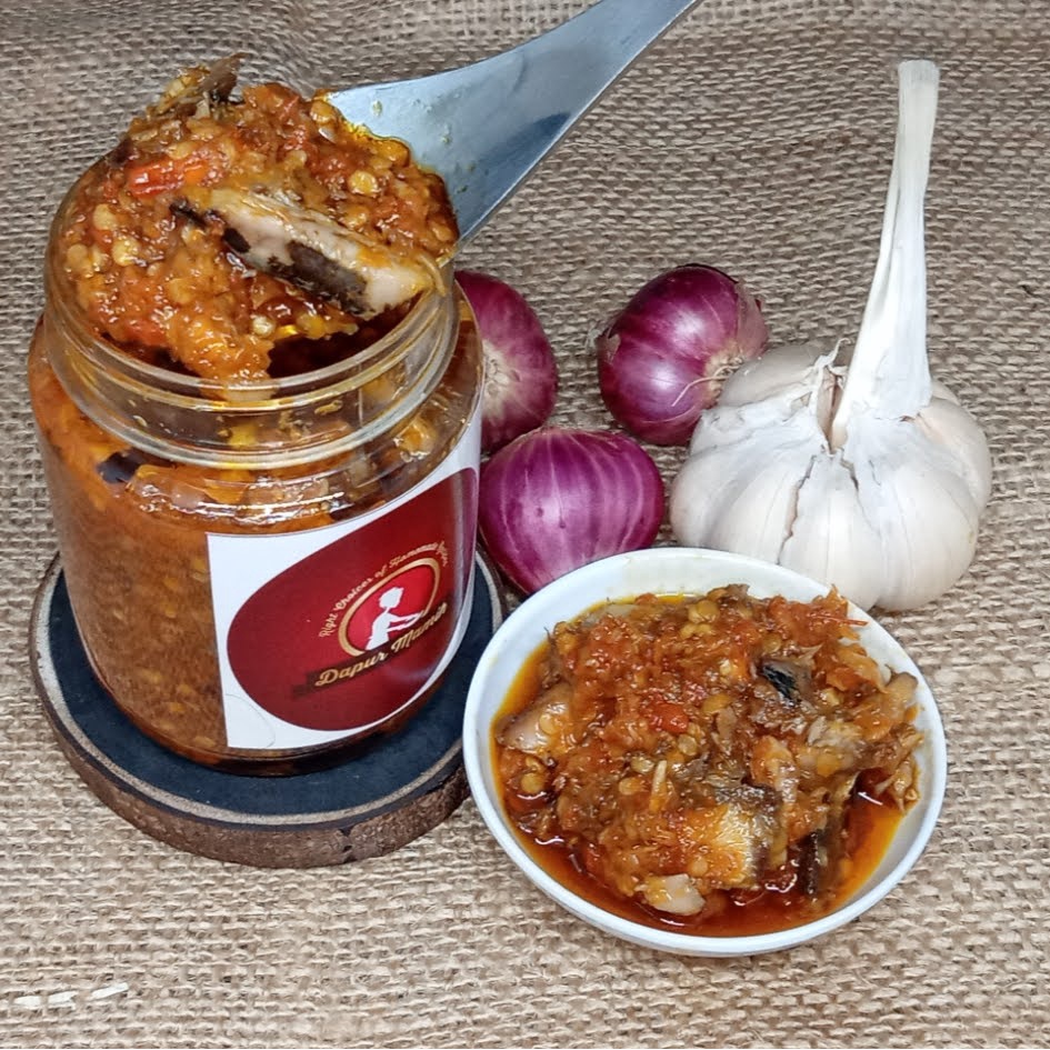 

Sambal Tongkol Suwir 200ml - sambal homemade - sambal pedas - terlaris