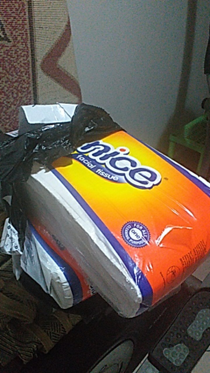 Tissue Muka 900gr  Merk Nice - Tissue Muka