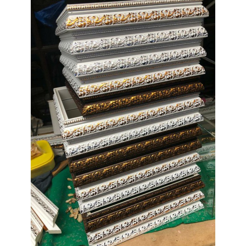 Nampan / Baki Kotak Hantaran Bahan Fiber Ukir (Hanya Baki) + Packing Kayu