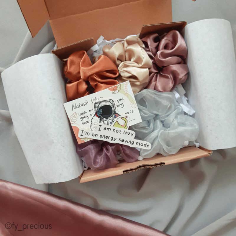 

[GIFT SERIES] SCRUNCHIE GIFT BOX