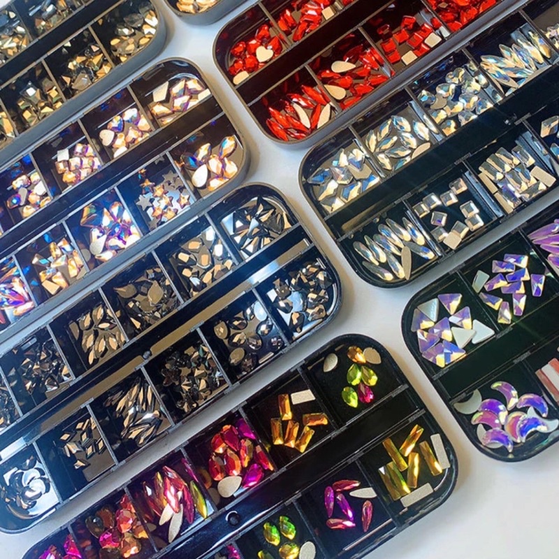 YIWU NAIL ACCESORIES