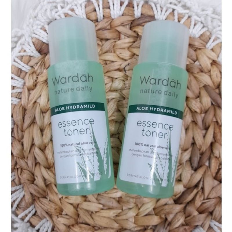 WARDAH Nature Daily Aloe Hydramild Essence Toner 100ml