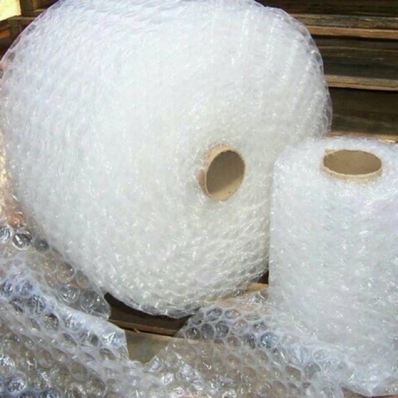 

Bubble Wrap Untuk pelindung packingan ( Tambahan ) sepatu ventella vantella patrobass campuss