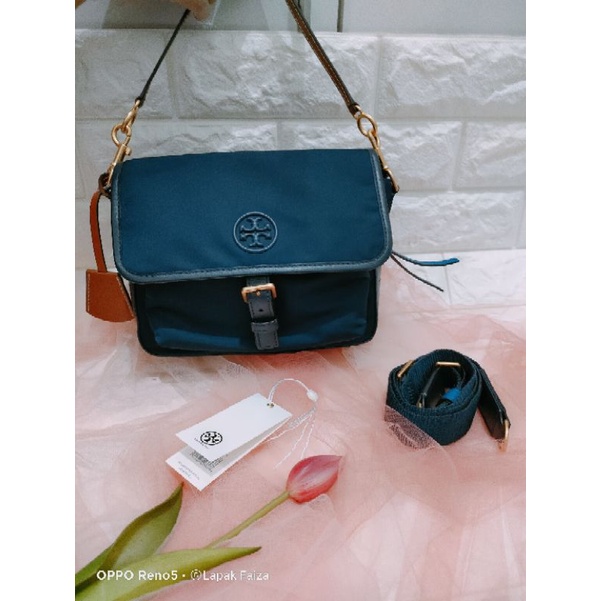 SOLD ❌Preloved VVGC tb perry nylon royal navy crossbody (jangan di CO ya,udh ada yg punya)