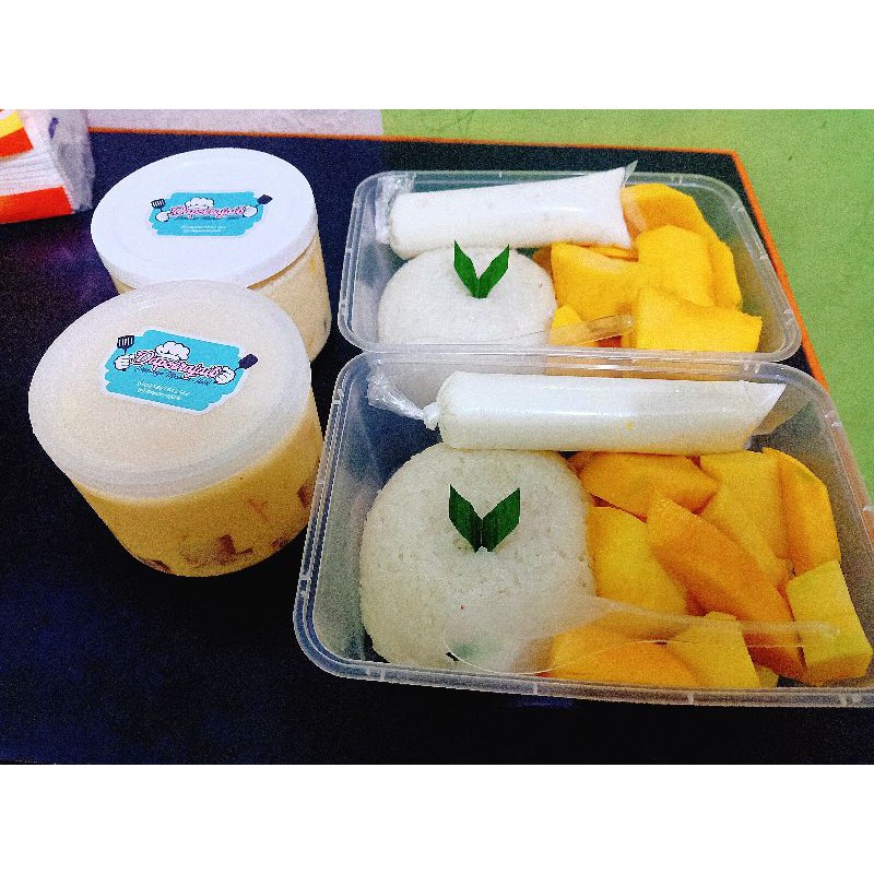 

Mango sticky rice khusus GO SEND GRAB SEND