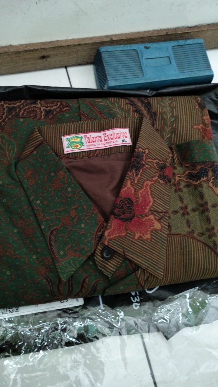 Kemeja Batik Prabu Bahan Katun Baturaden Reguler Fit A542