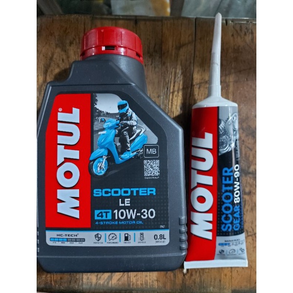 Oli Motul Matic 10W30 0,8L+ oli gear