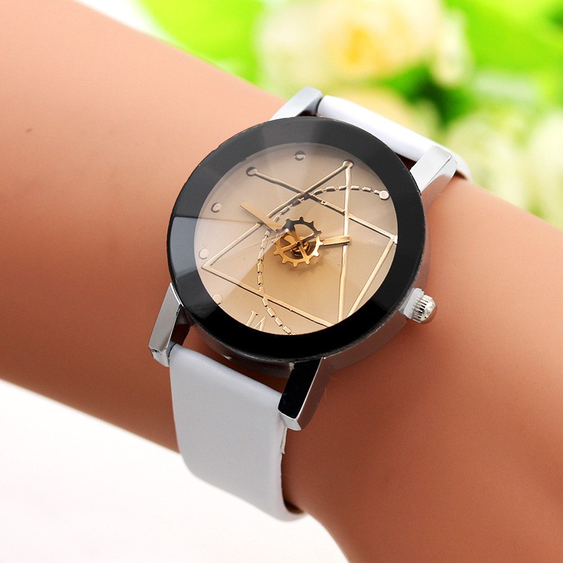 Jam Tangan Kulit Triangle Fashion Casual Minimalis Couple Jam Tangan Pria Wanita