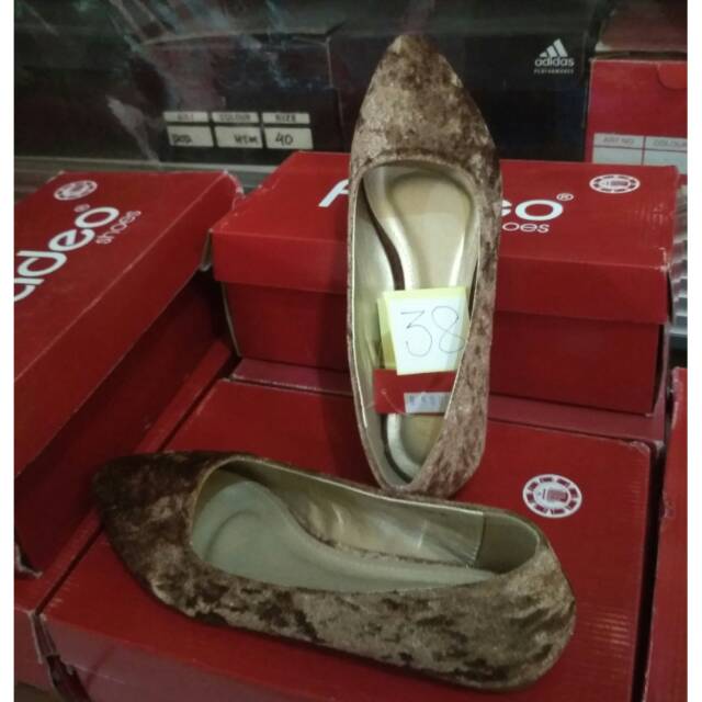 Original Fladeo Shoes size 38