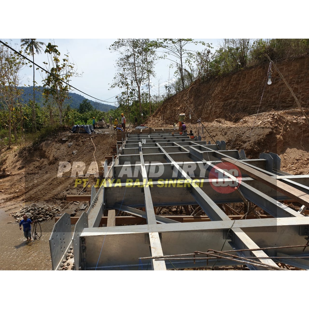 JEMBATAN RANGKA BAJA