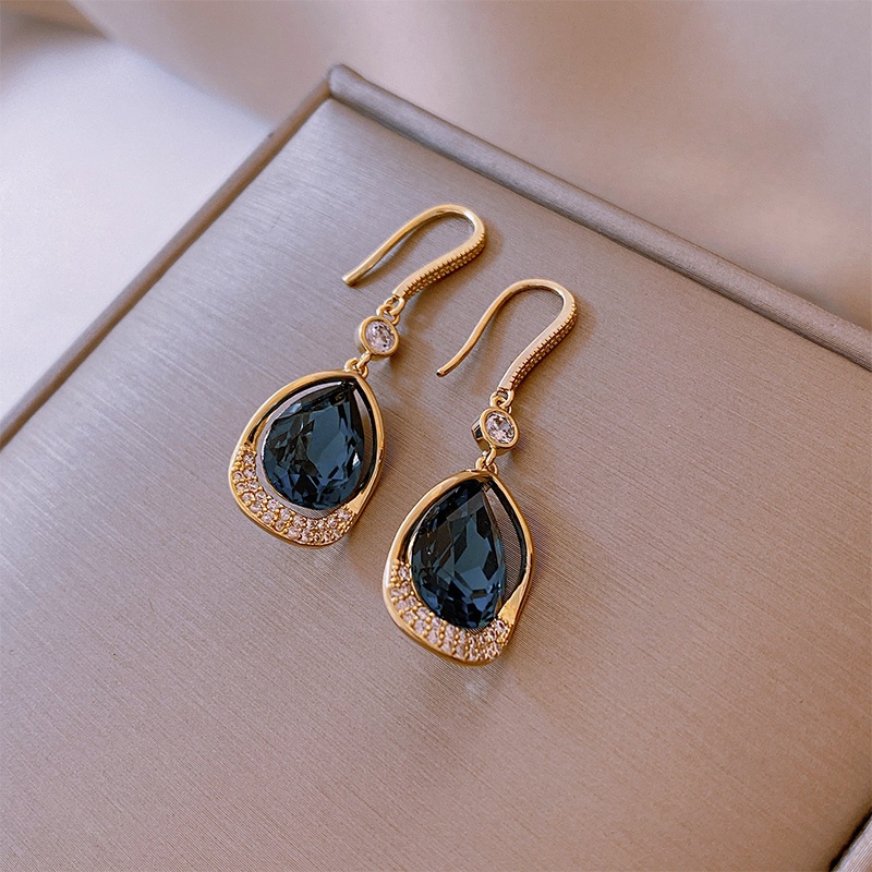 Anting Tusuk Gantung Desain Tetesan Air Hollow Hias Kristal Gaya Trendy / Korea / Elegan Untuk Wanita