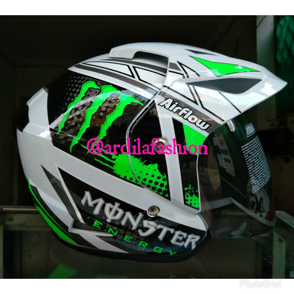 HELM TAKIRA MOTIF MONSTER