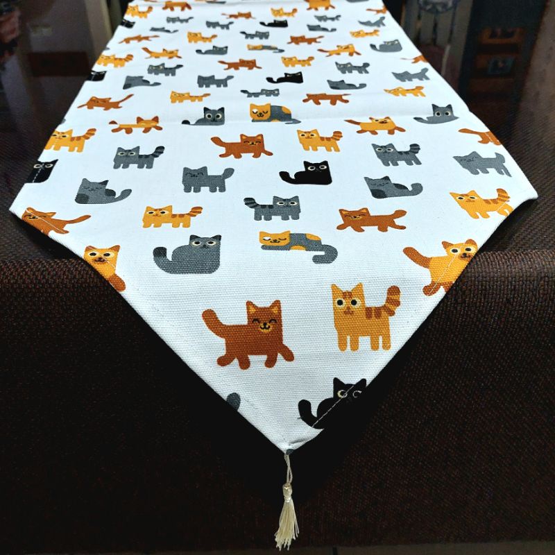 Table Runner Taplak Meja Makan Tamu Kanvas Motif Panjang Rumbai