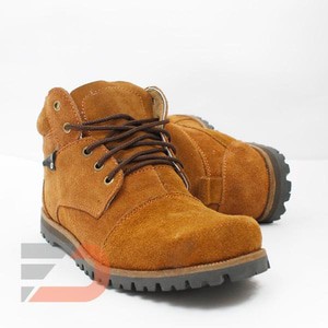 Sepatu casual boots lacoste hiking touring kerja santai